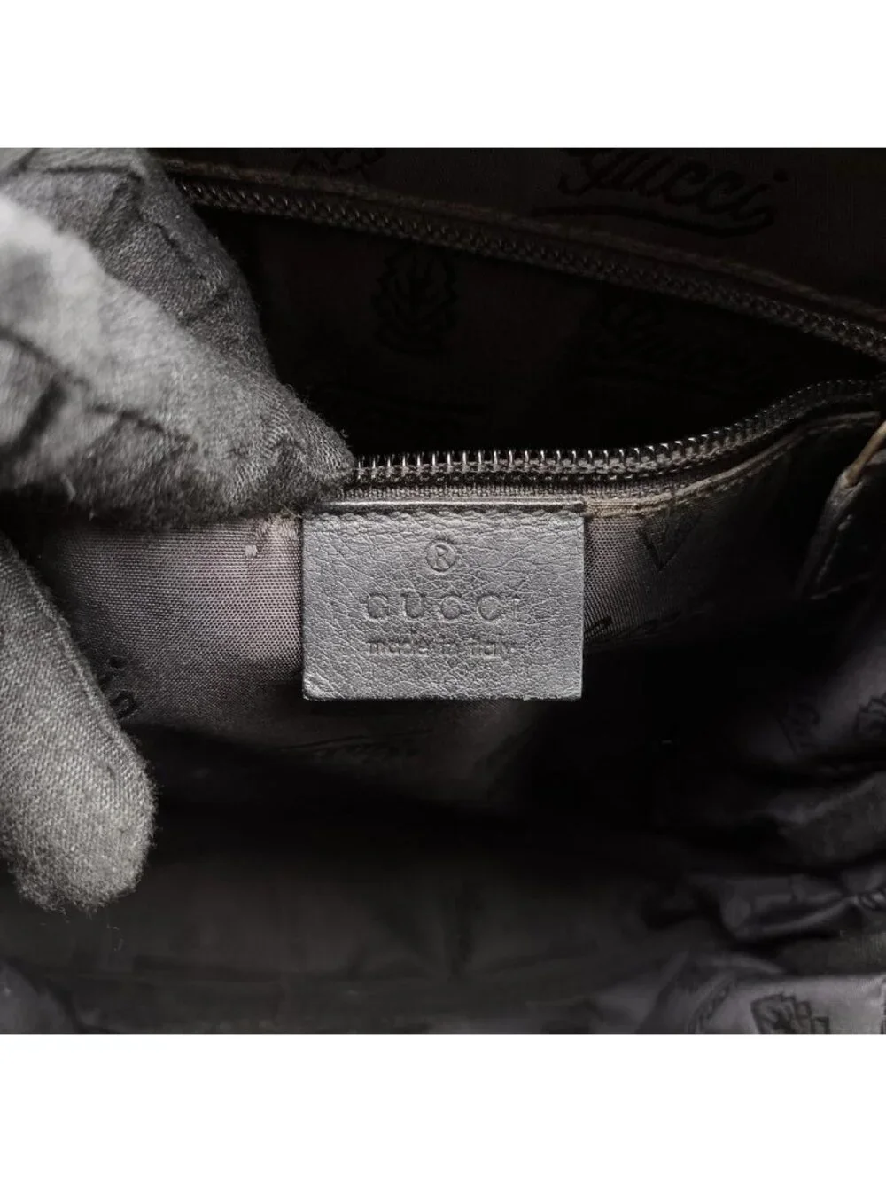 Gucci GG Supreme Messenger Black Leather
